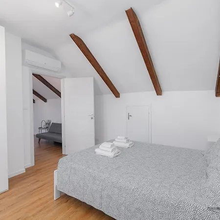 Mantova House 2 טורינו